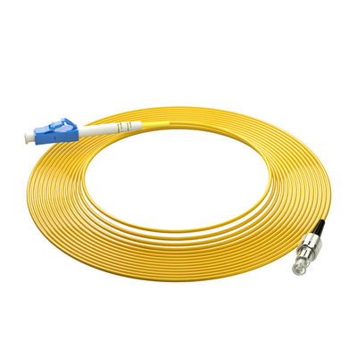 FTTH FTTxFTTB Network Customized Colors 2.0mm OS2 Single Mode Coupler Fiber Optic Cable dengan Konektor LC/UPC-FC